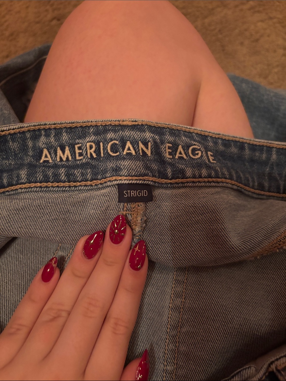 AE medium wash jeans - Picture 3 of 3